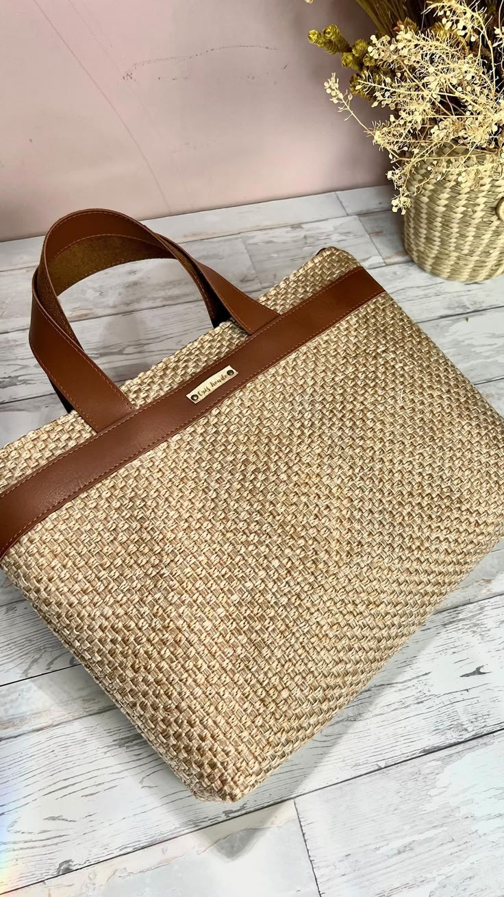 Laptop/ Proffesional Jute Bags
